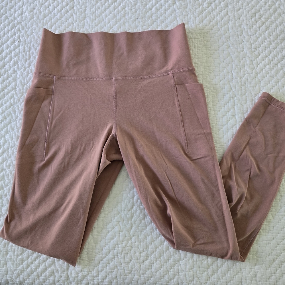 Salutation Stash Pocket II 7/8 Tight M Tall in Palermo Pink